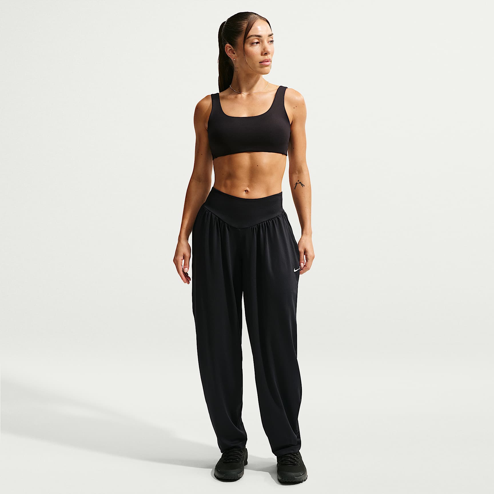 Nike One Relaxed Women's Dri-FIT Pants