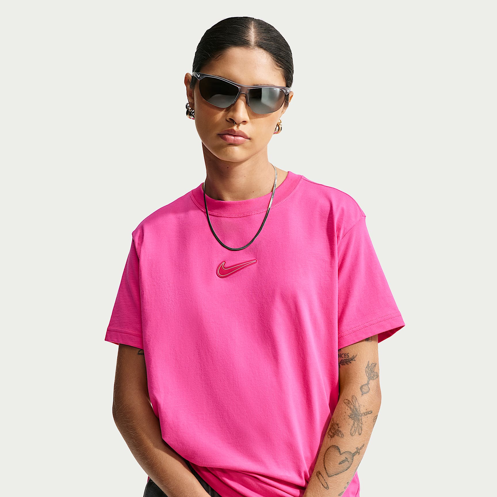 Nike Sportswear Classic Women's Oversized T-Shirt