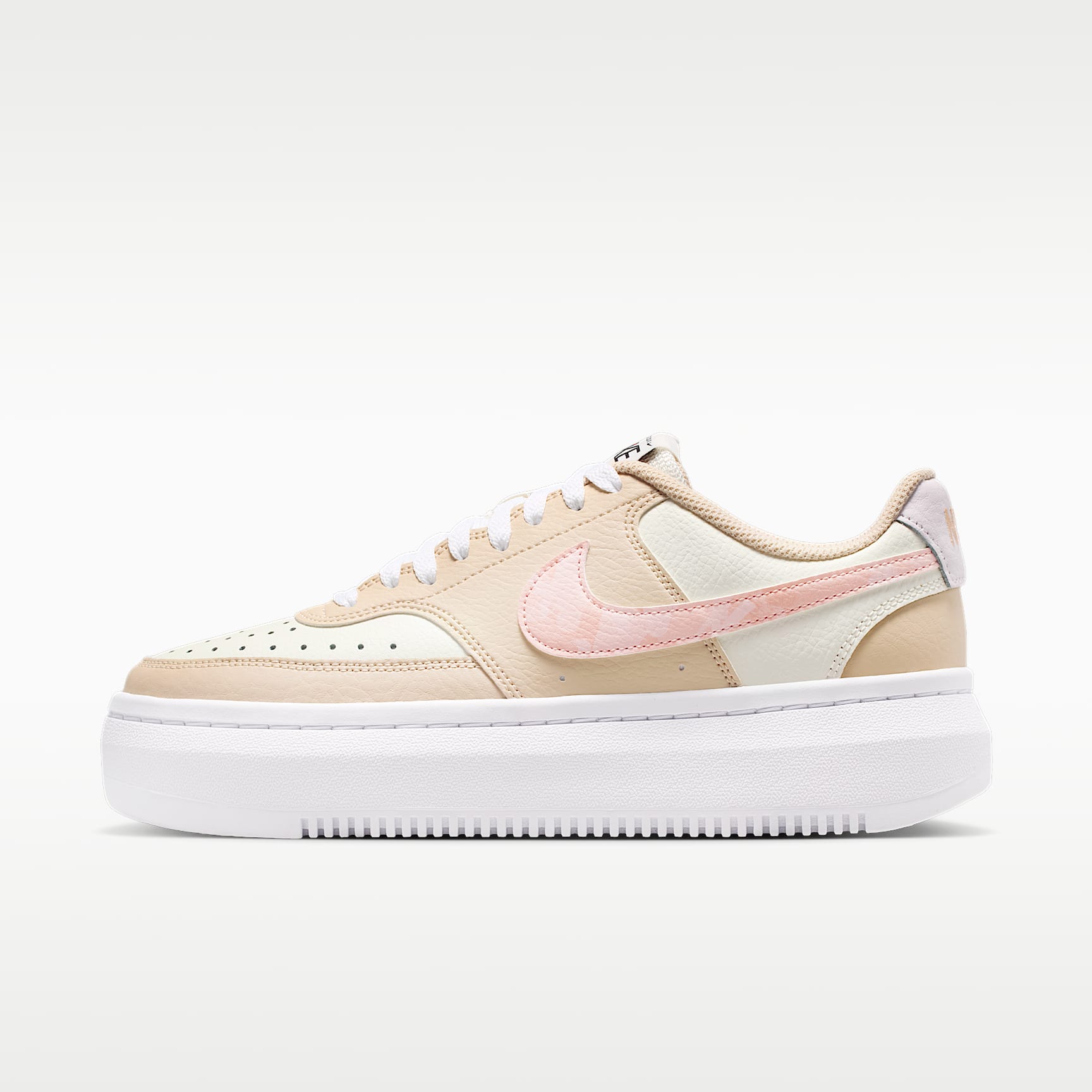 Tenis para mujer Nike Court Vision Alta