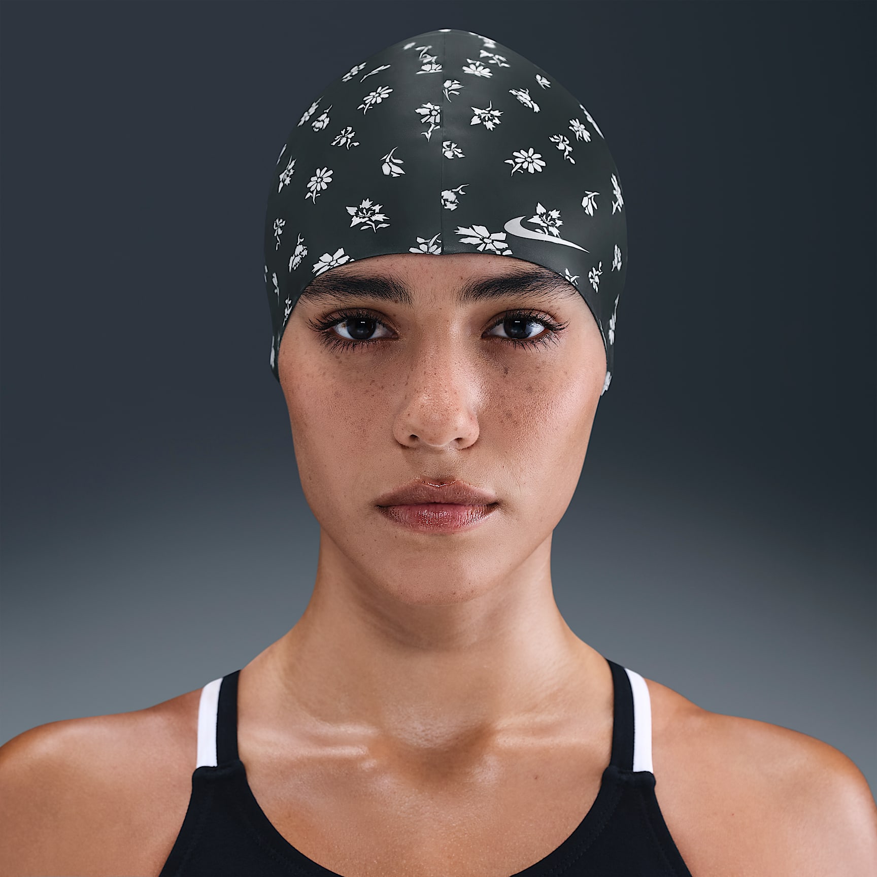 Gorra de silicona Nike Swim