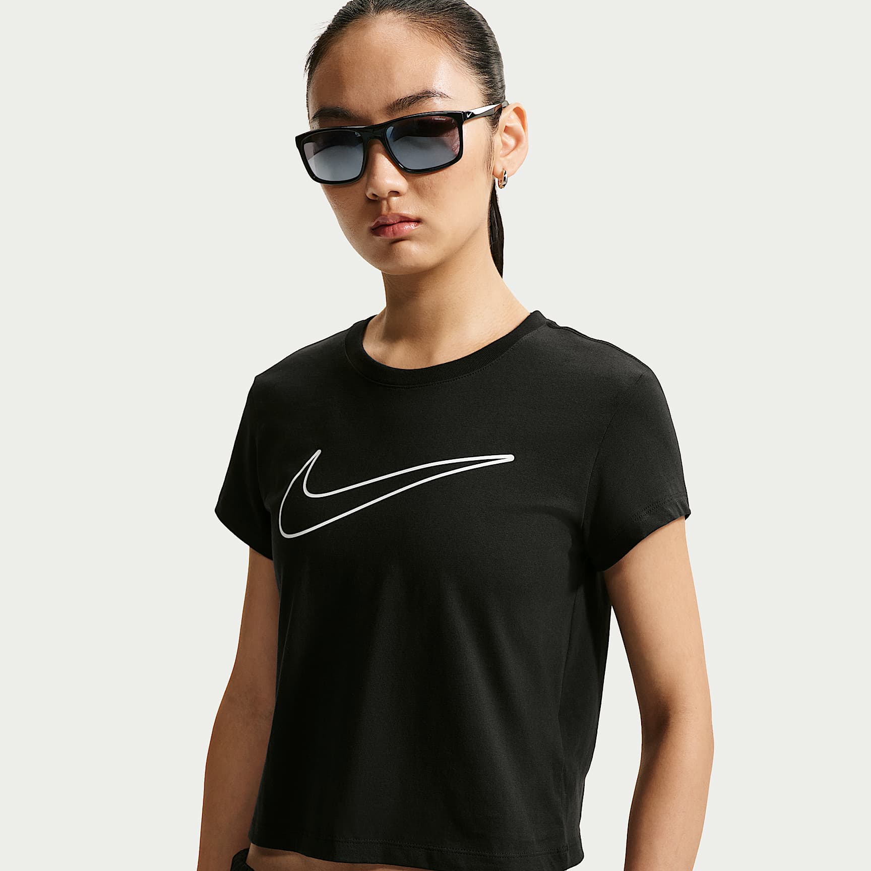 Nike Sportswear Women's Short-Sleeve Graphic T-Shirt