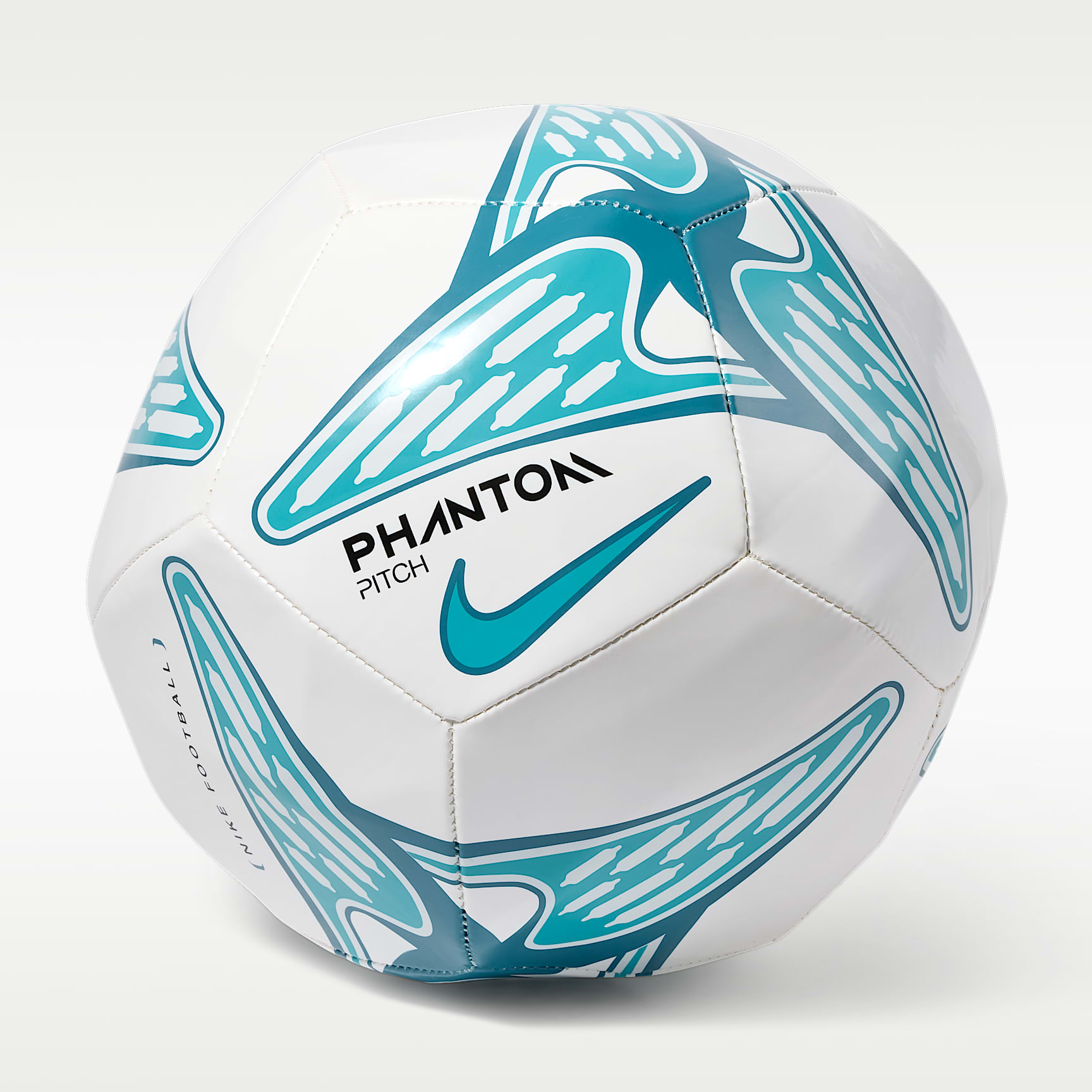 Nike Phantom Football