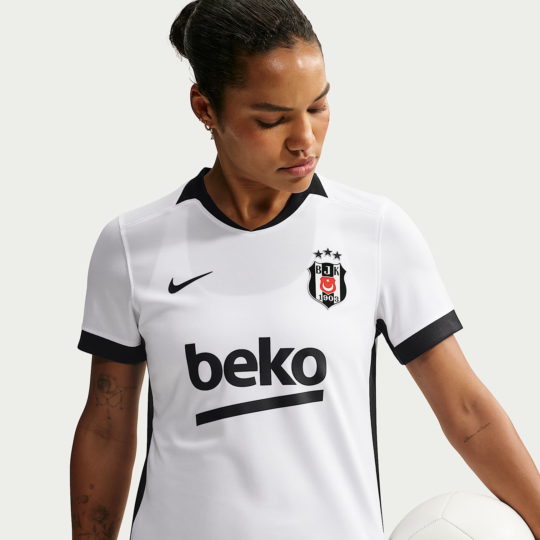 Beşiktaş J.K. 2026/27 Home Women's Nike Dri-FIT Football Replica Shirt