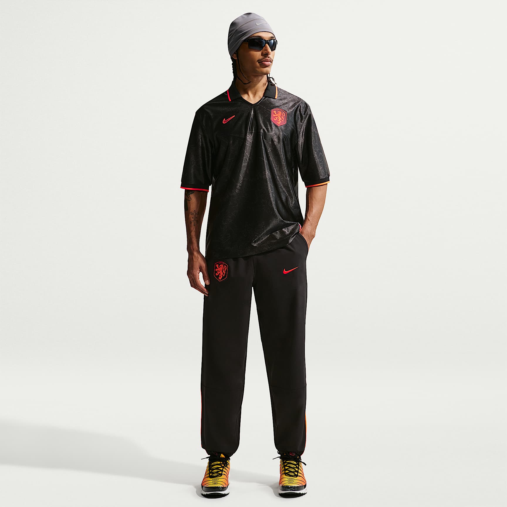 Netherlands Energy Men's Nike Dri-FIT Football Woven Pants