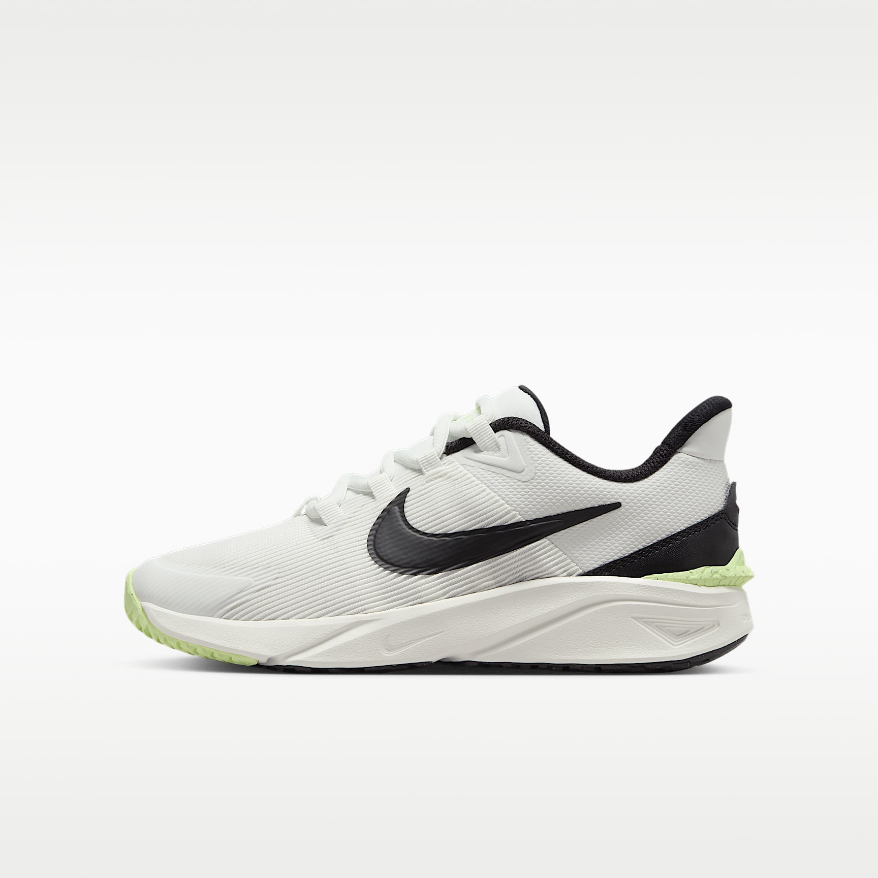 รองเท้าวิ่งโร้ดรันนิ่งเด็กโต Nike Star Runner 4