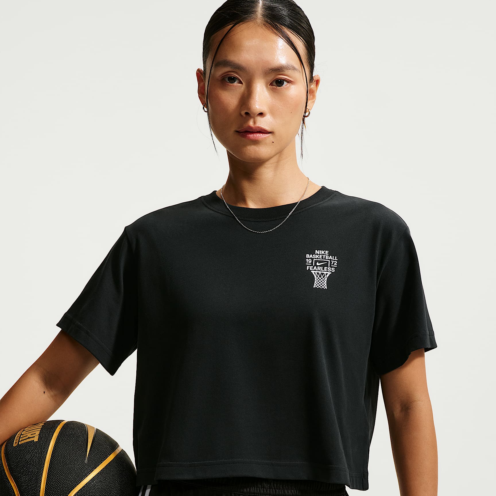 Nike Move 女款 Dri-FIT T 恤
