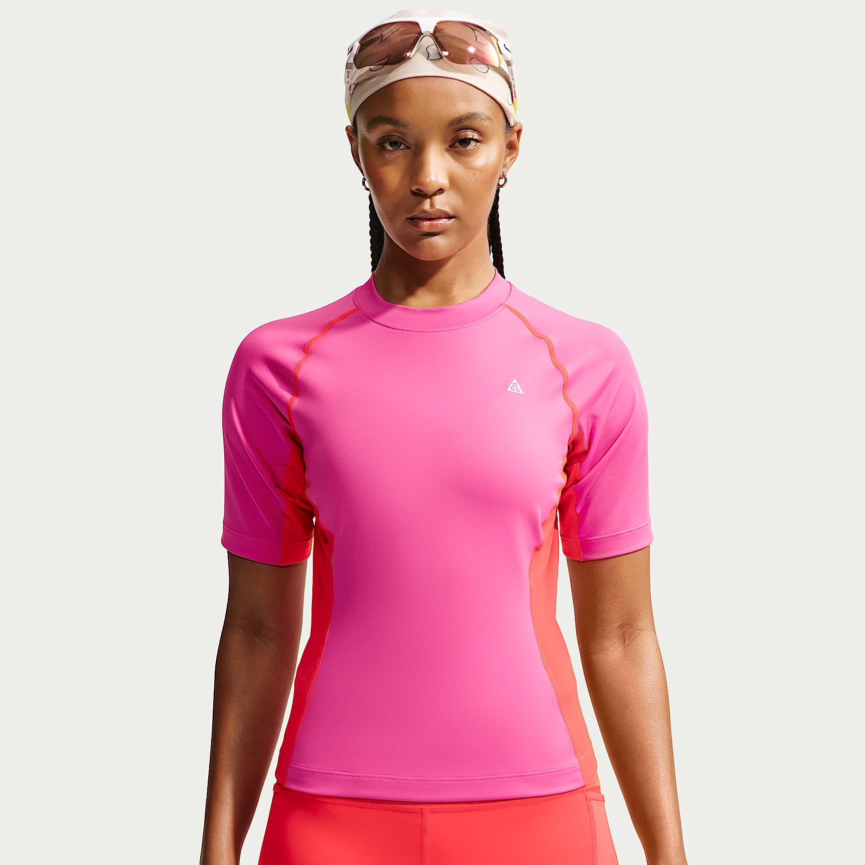 ACG Wildsee Women's Dri-FIT Short-Sleeve Base Layer Top