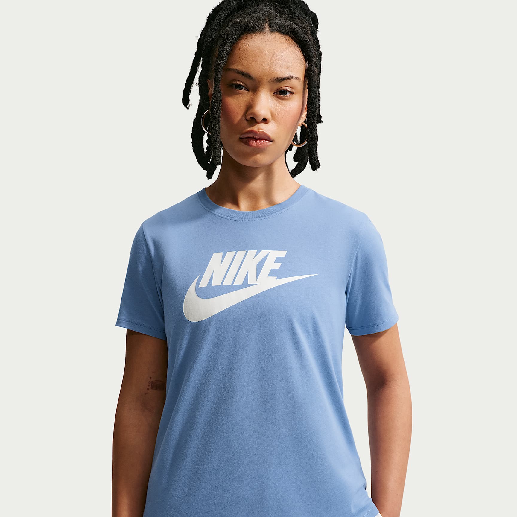 Playera con logotipo para mujer Nike Sportswear Essentials