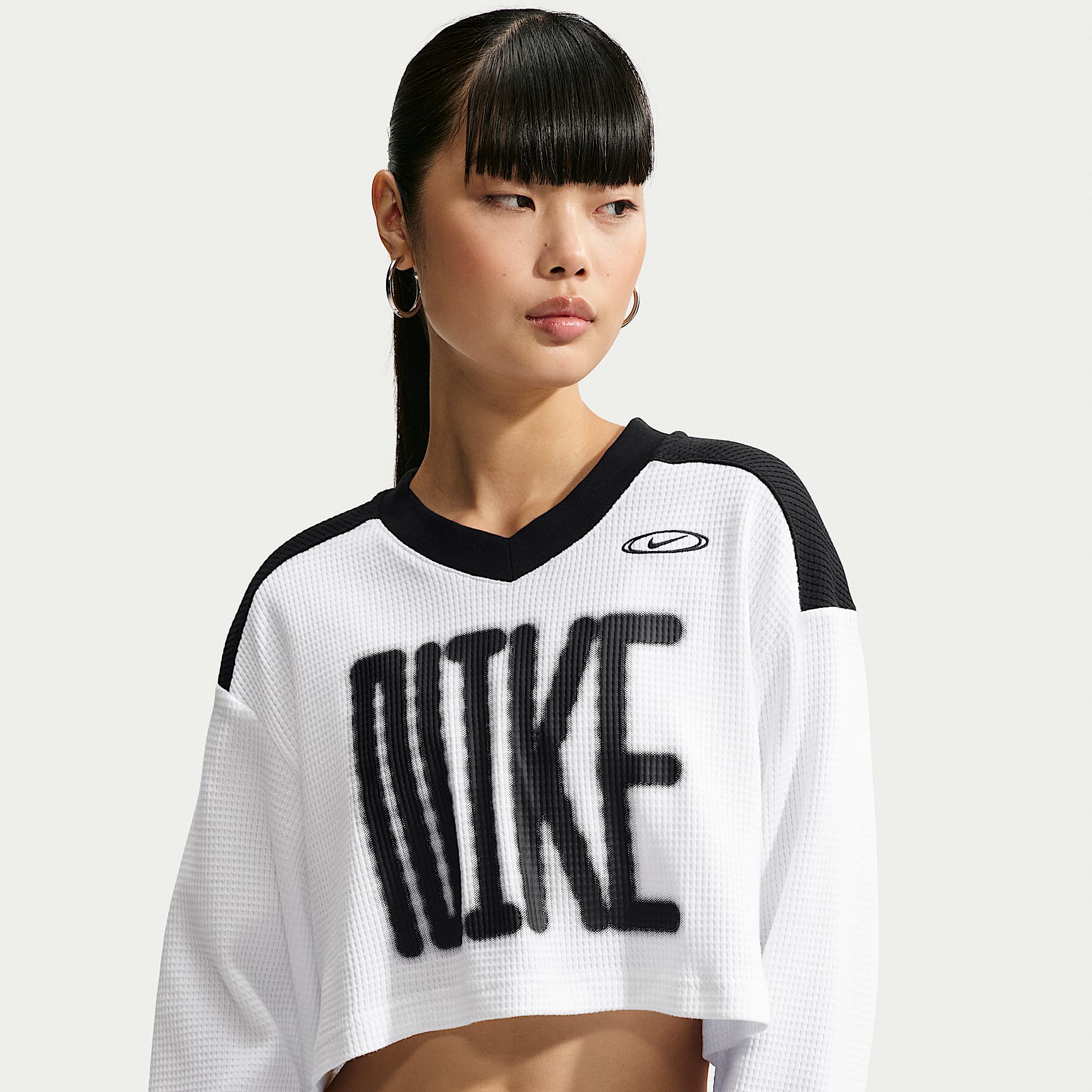 Nike Sportswear Women's Oversized Long-Sleeve Cropped Jersey