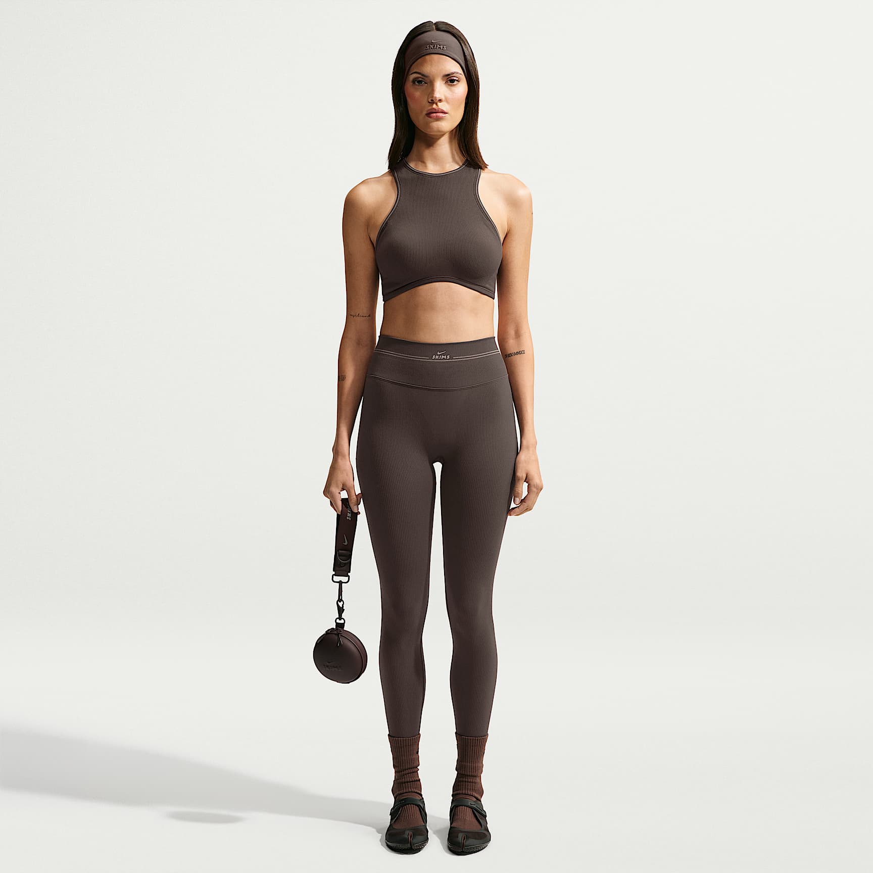 Leggings de tiro alto de 66 cm para mujer NikeSKIMS Ribbed Seamless