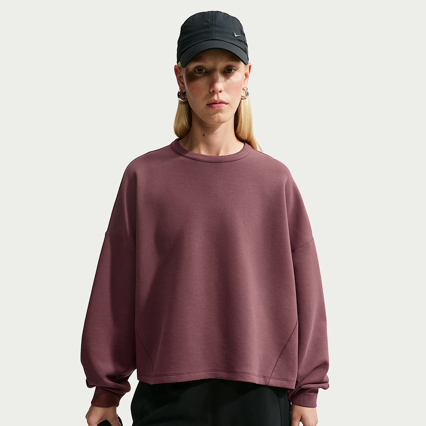 Nike 24.7 ImpossiblySoft Women's Dri-FIT Oversized Crew-Neck Top