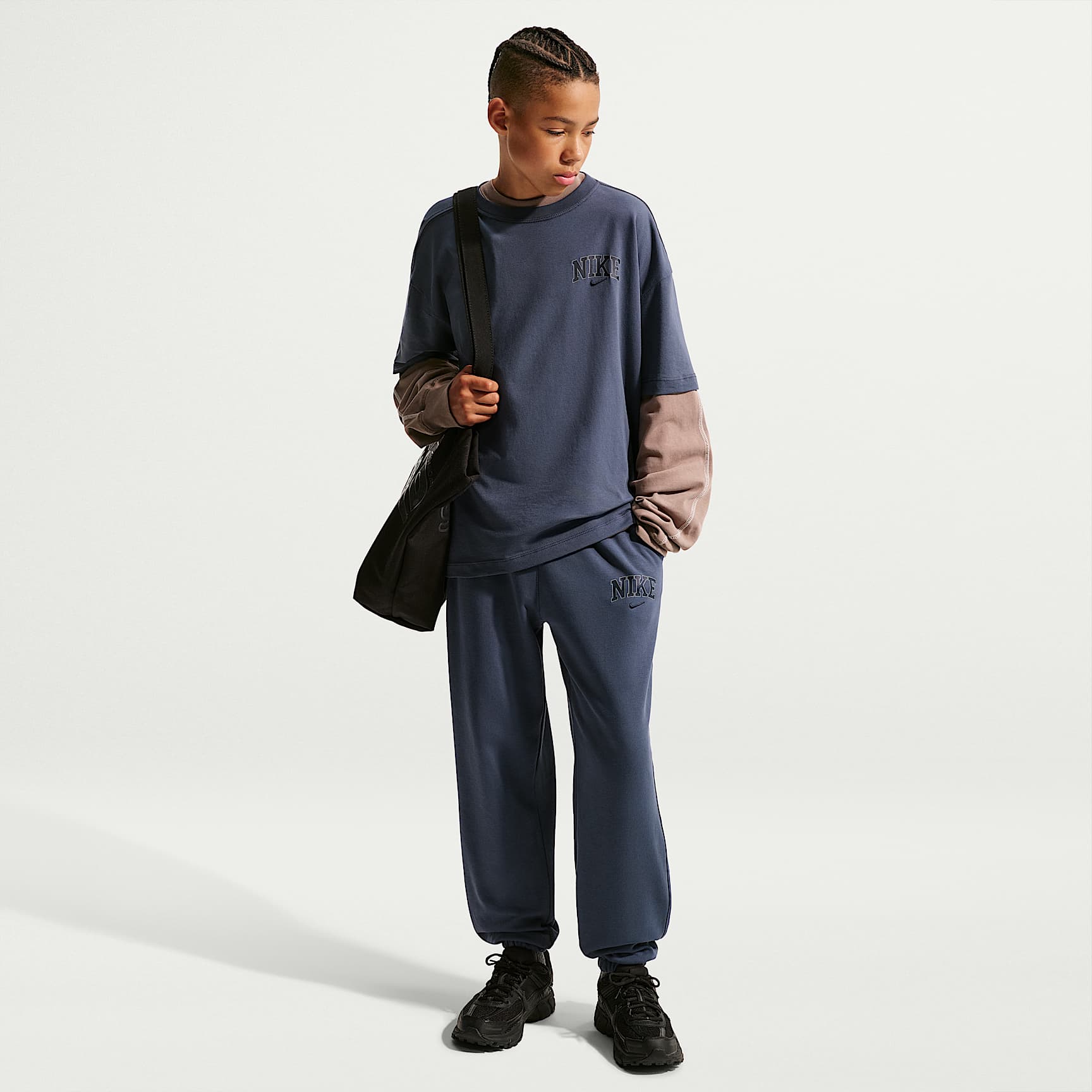 Nike Sportswear Older Kids' (Boys') Loose Trousers