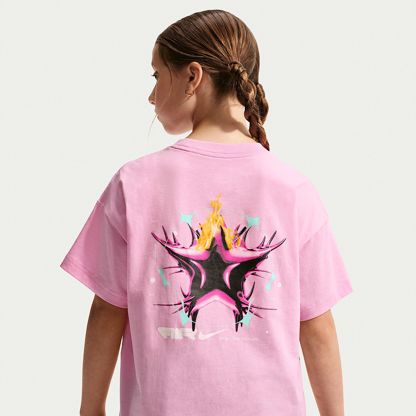 Nike Sportswear Big Kids' (Girls') Boxy T-Shirt