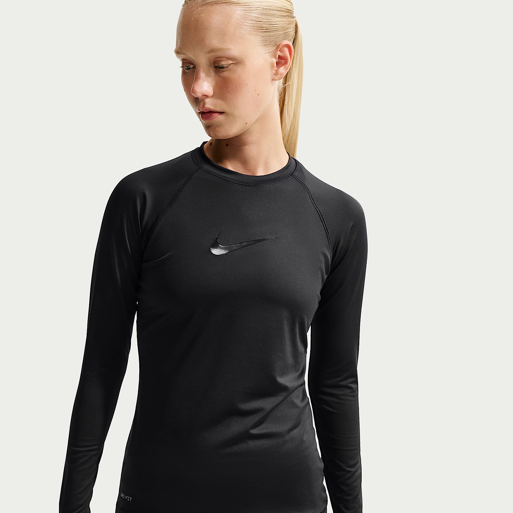 Playera de manga larga Dri-FIT UV para mujer Nike Swim Hydroguard