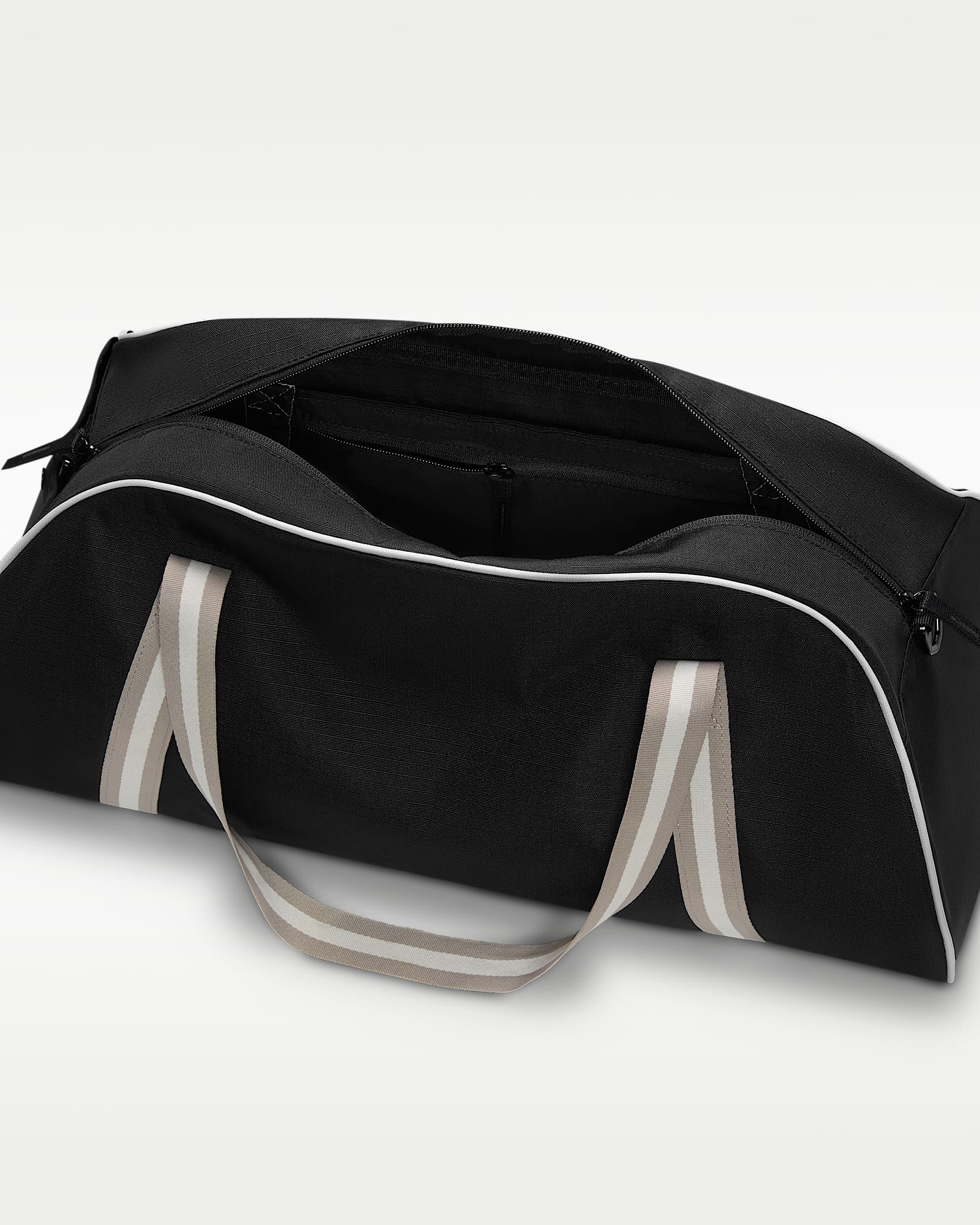 Nike Gym Club Training Bag (24L)