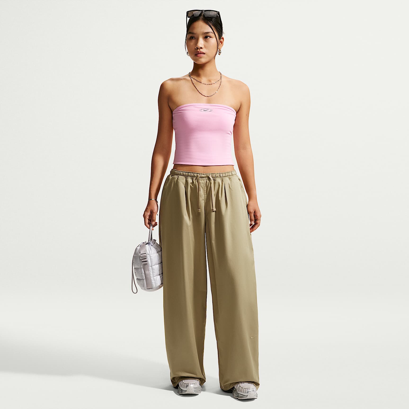 Nike Sportswear Women's Oversized Low-Rise Utility Pants