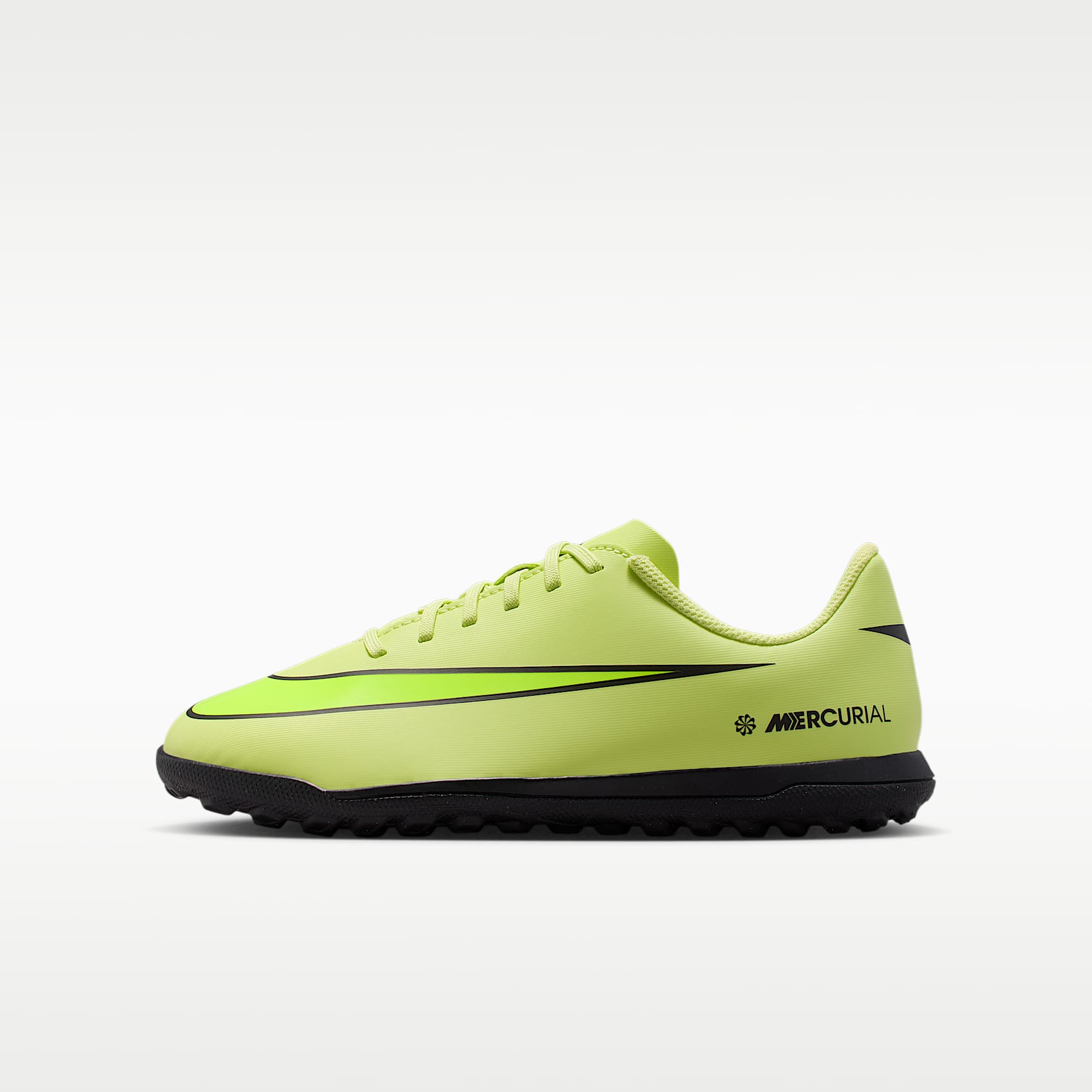 Nike Jr. Mercurial Vapor 16 Club Younger/Older Kids' Turf Low-Top Football Boot