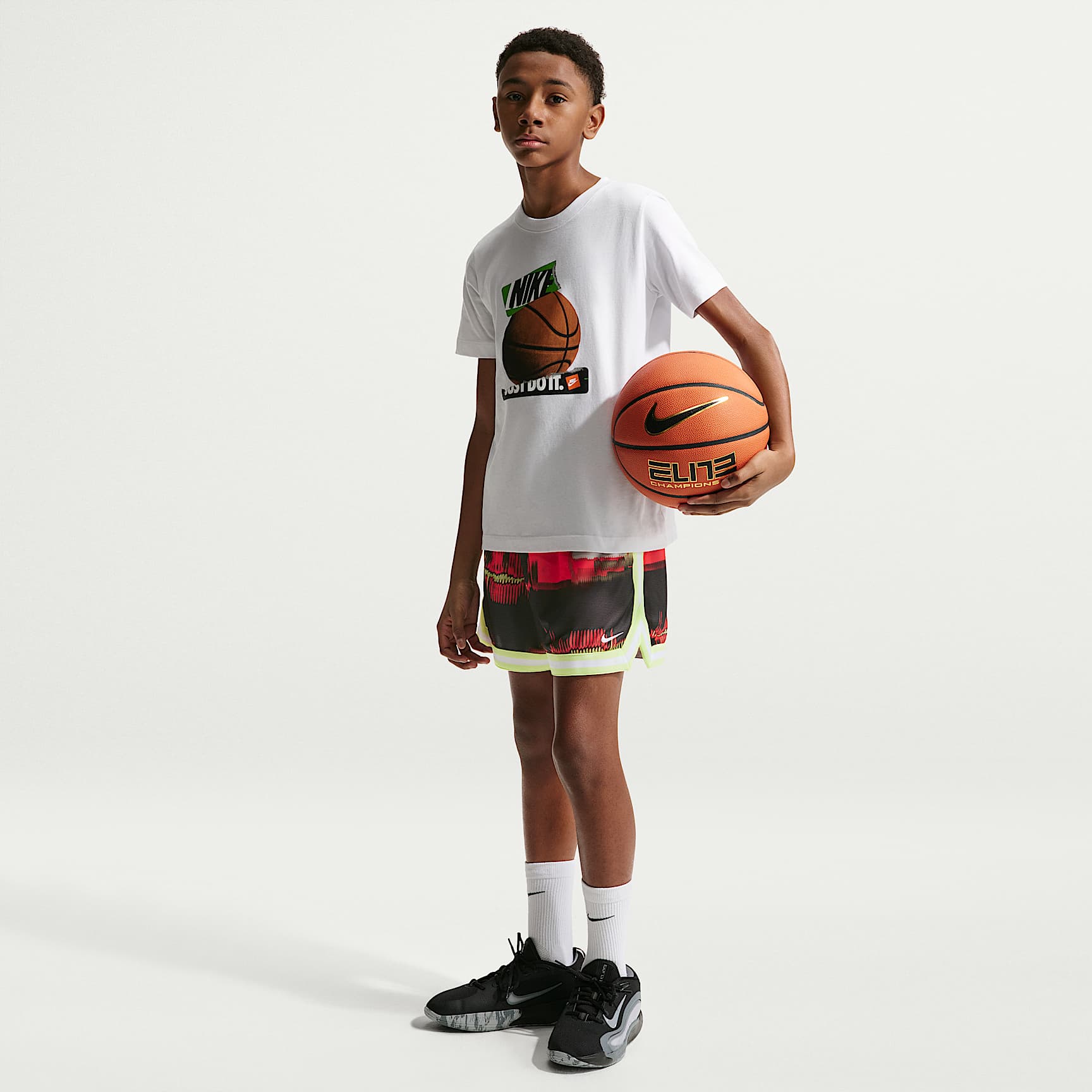 Nike DNA Big Kids' (Boys') Dri-FIT 5" Basketball Shorts