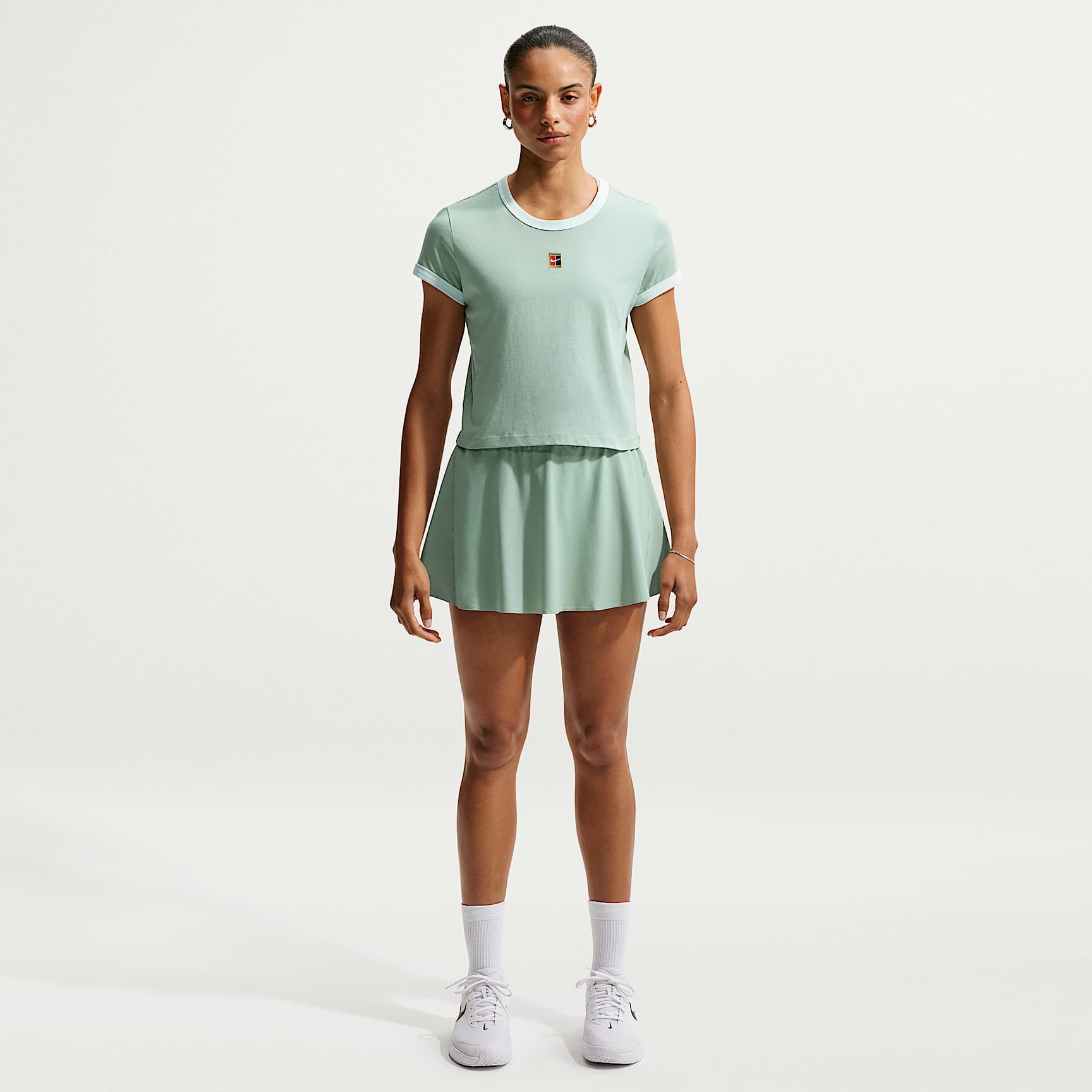 Jupe de tennis courte Dri-FIT NikeCourt Advantage pour femme
