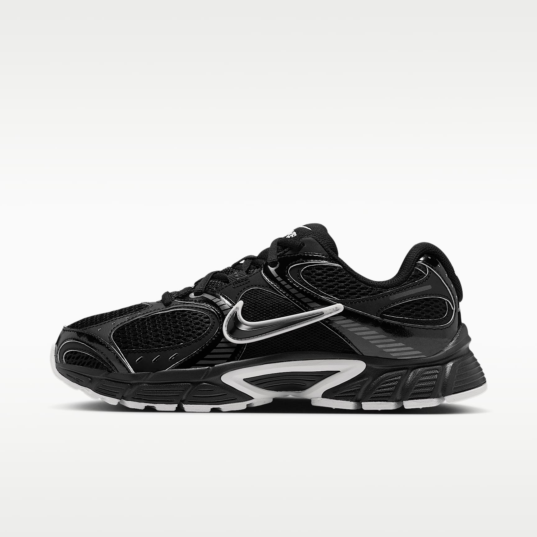 Nike V5 RNR Women's Shoes with Reflective Accents