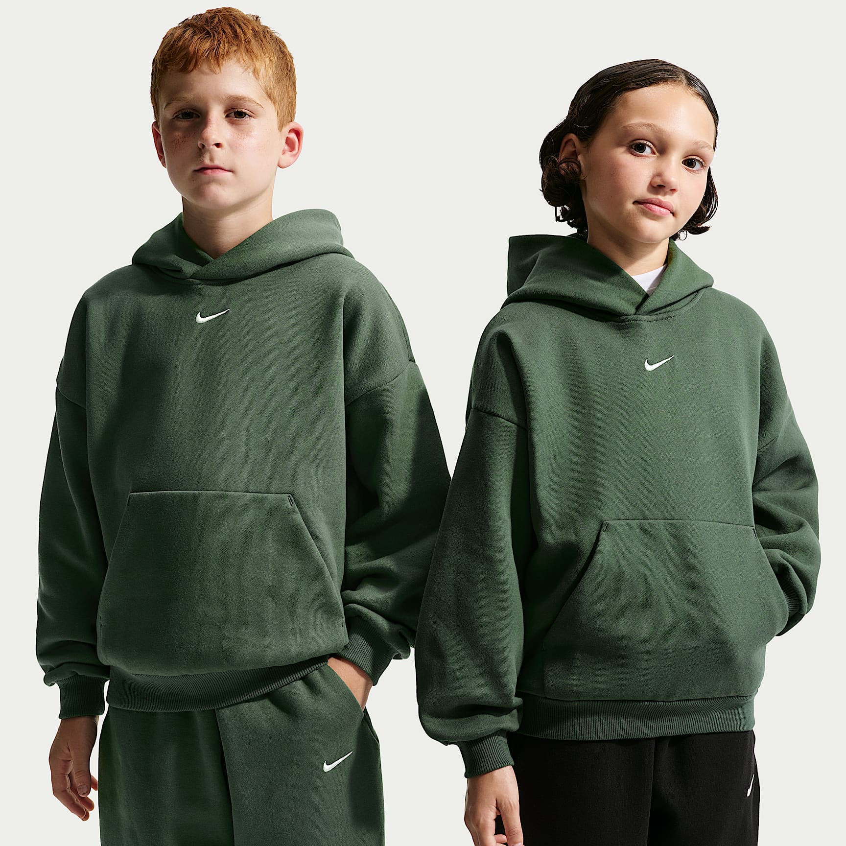 Nike Solo Swoosh Big Kids' Fleece Pullover Hoodie