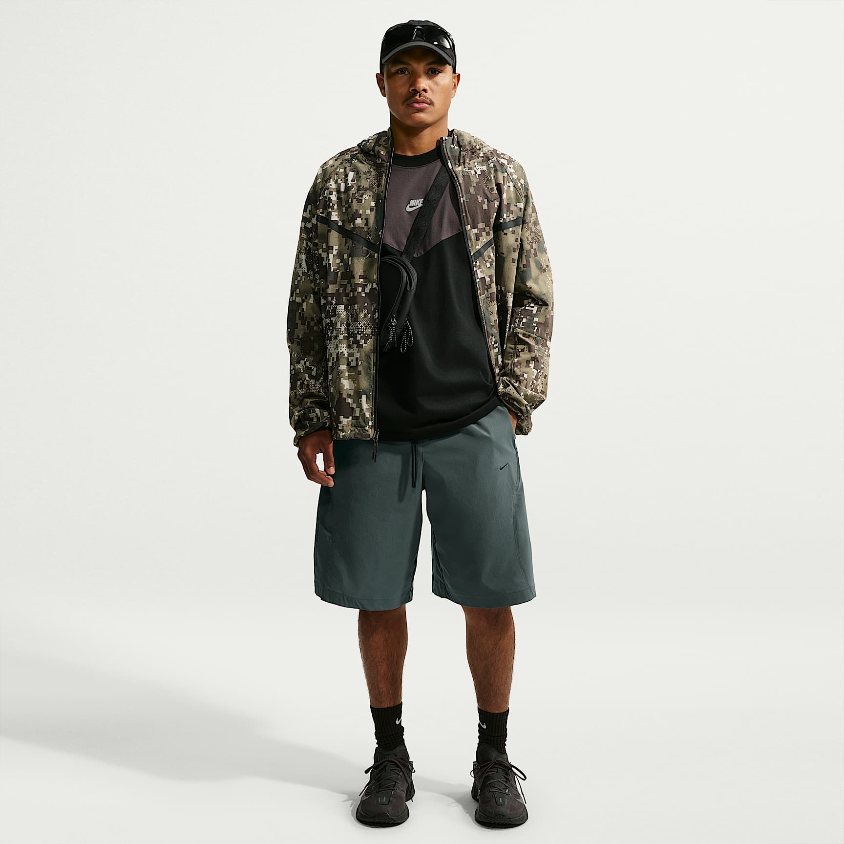 Nike Tech Helios Men's Dri-FIT Shorts