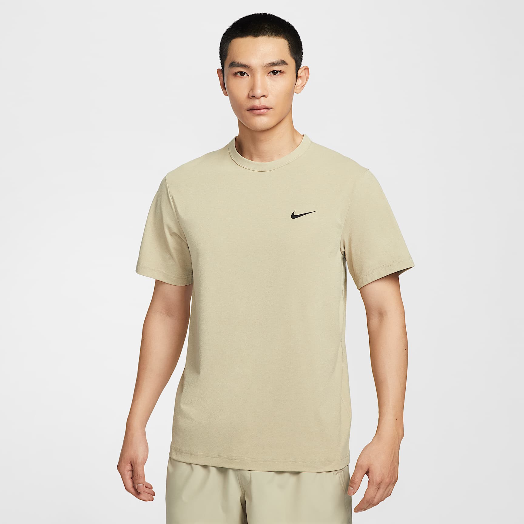 Nike Dri-FIT UV Hyverse Men's Short-Sleeve Fitness Top