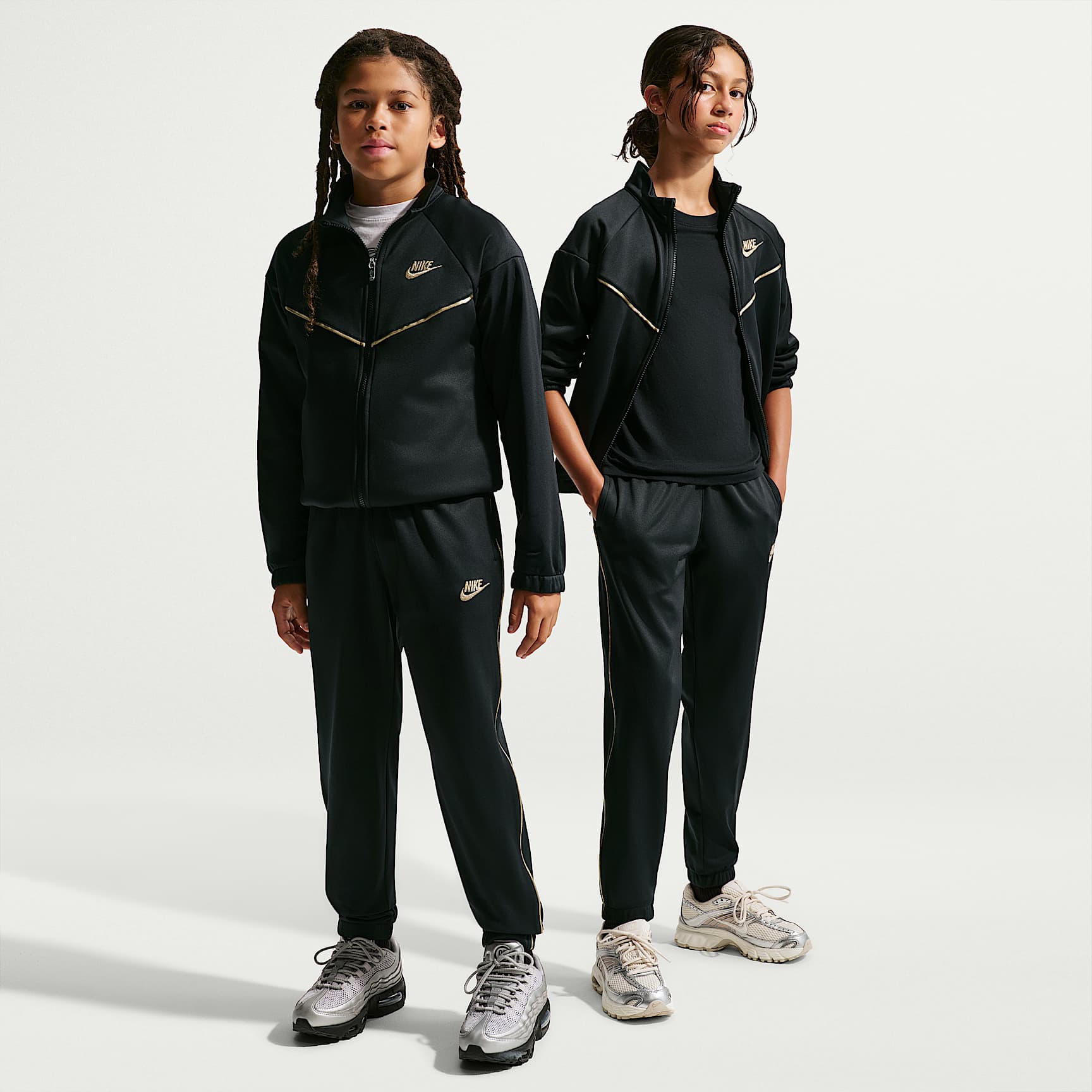 Conjunto deportivo Dri-FIT para niños Nike