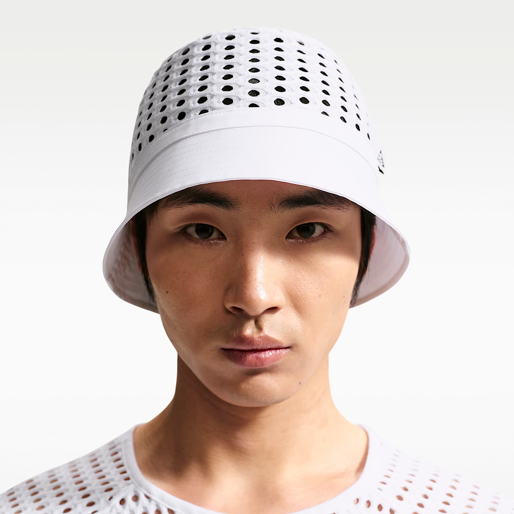 ACG Radical AirFlow Apex Dri-FIT Bucket Hat