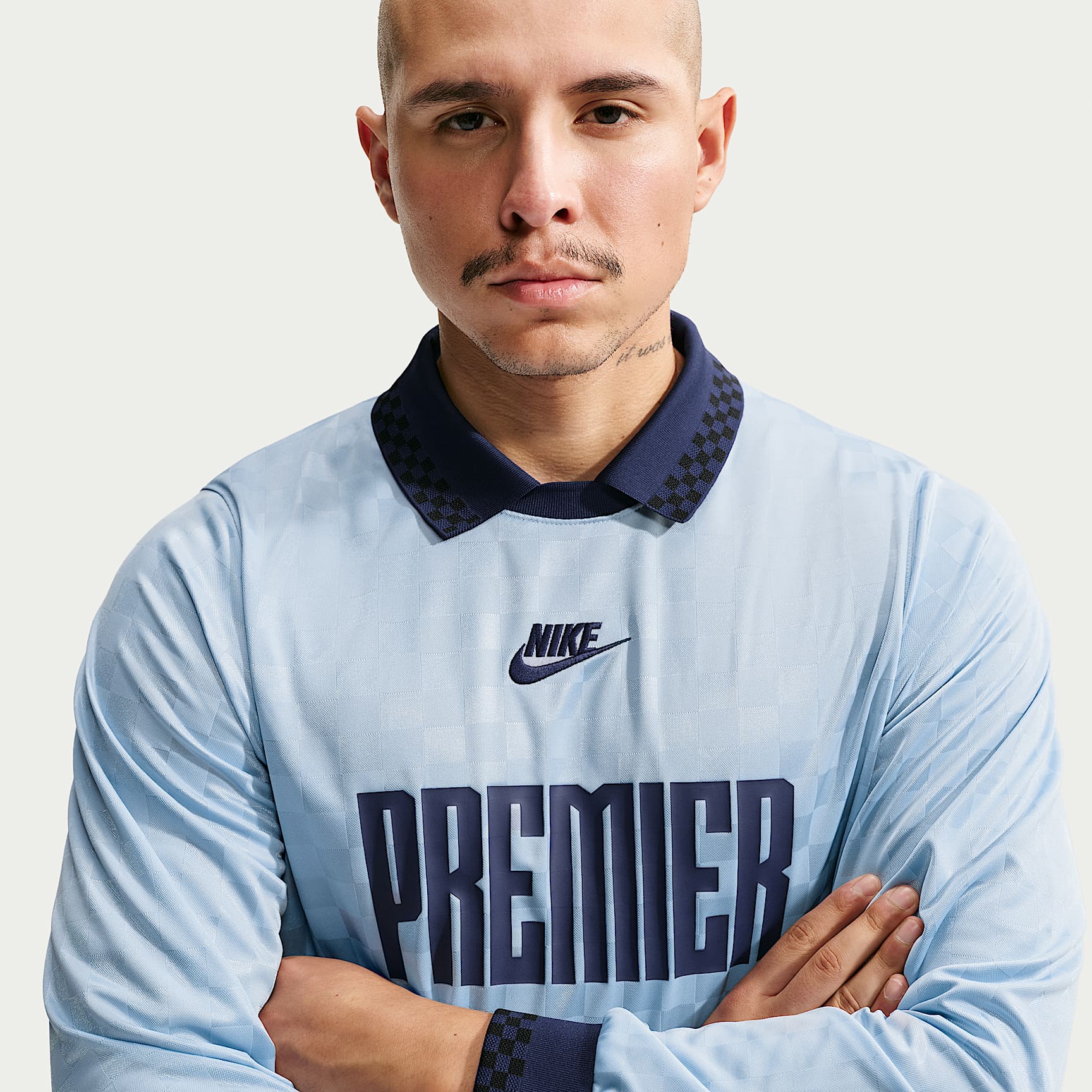 Nike Premier Men's Dri-FIT Long-Sleeve Football Shirt