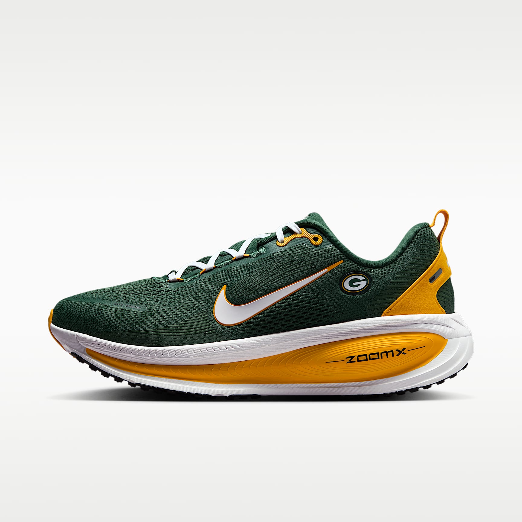 Tenis de correr en pavimento de la NFL para hombre Nike Vomero 18 (Green Bay Packers)