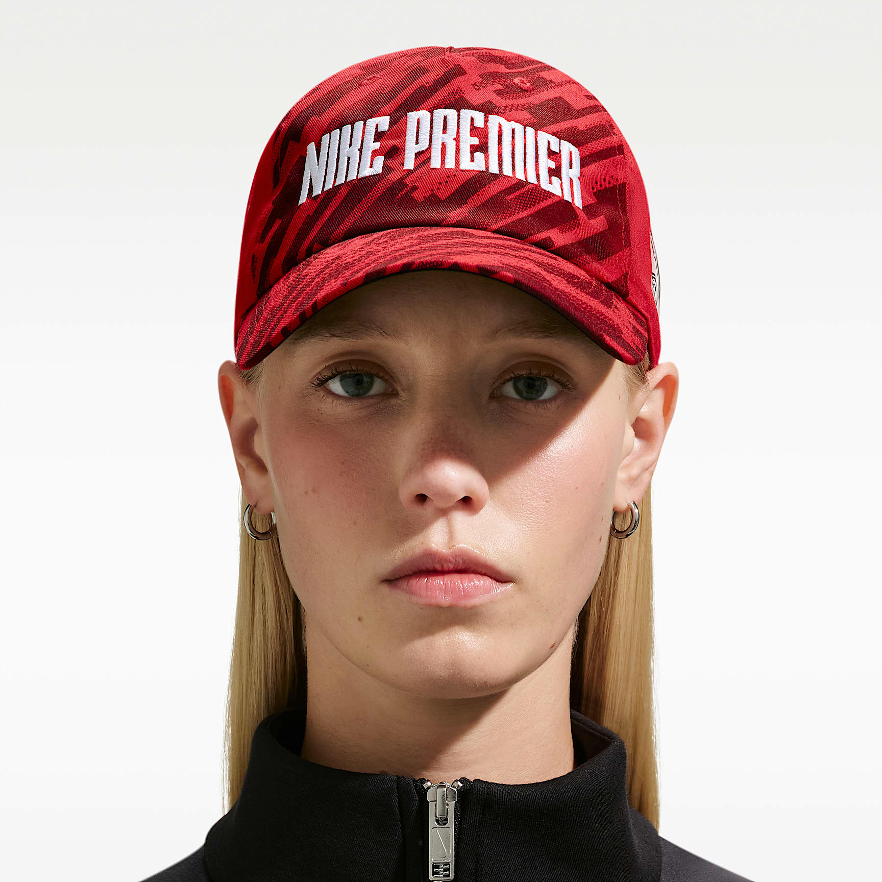 หมวกแก๊ปฟุตบอลไร้โครง Nike Club Premier