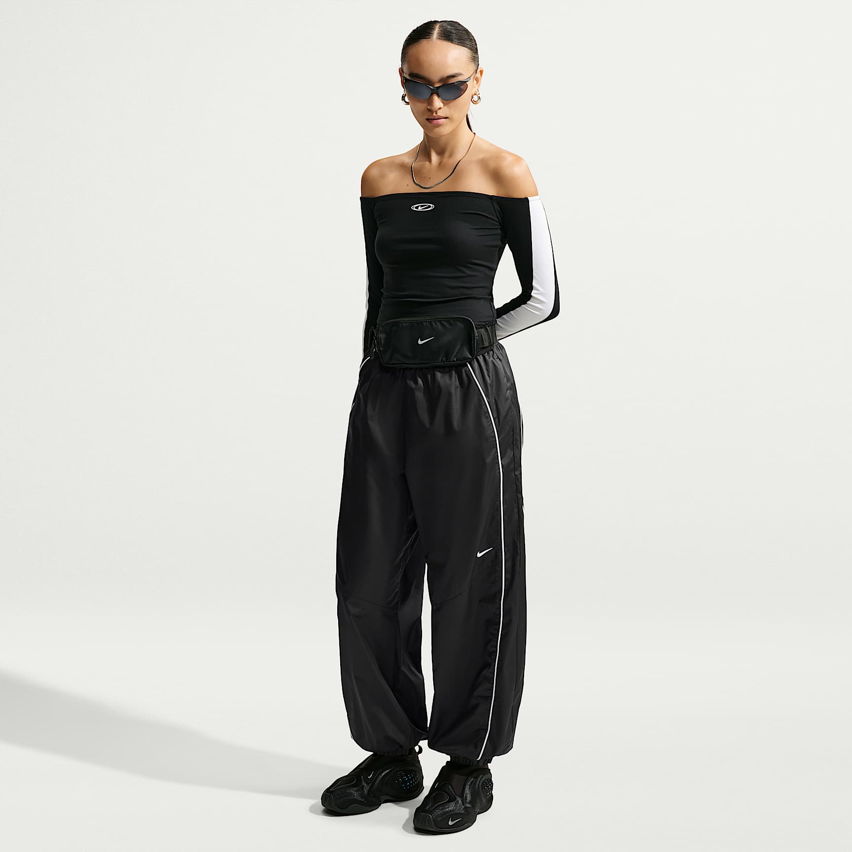 Nike Sportswear Women's Loose High-Rise Track Pants