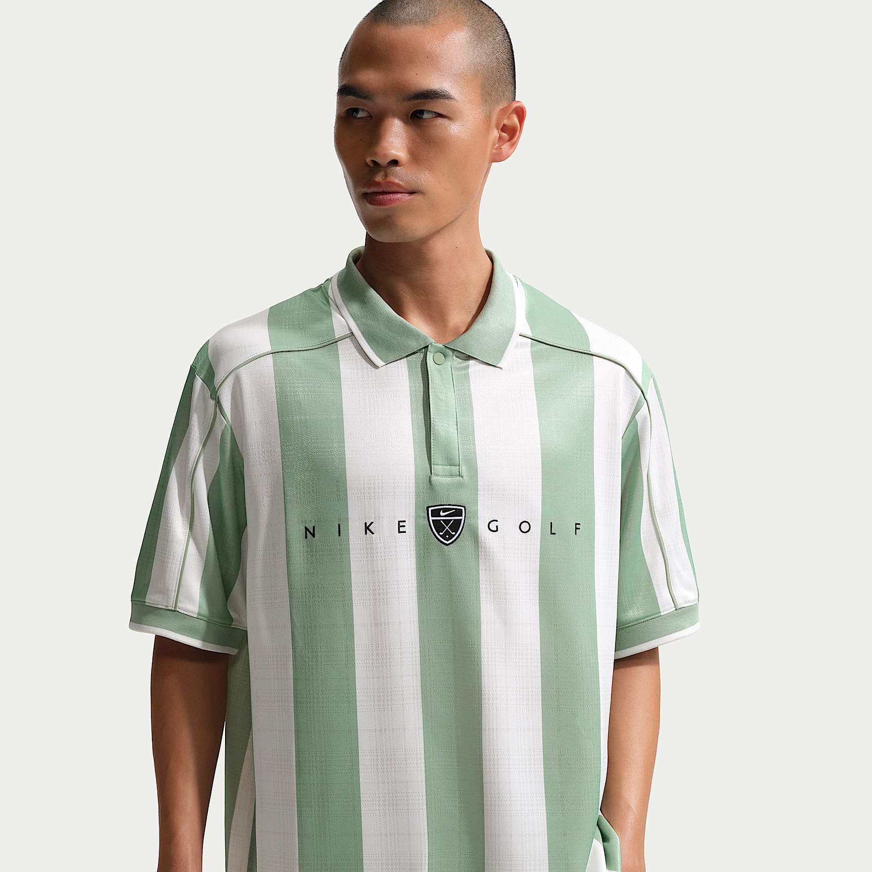 Nike Fairway Fresh Men's Dri-FIT Loose Short-Sleeve Golf Polo