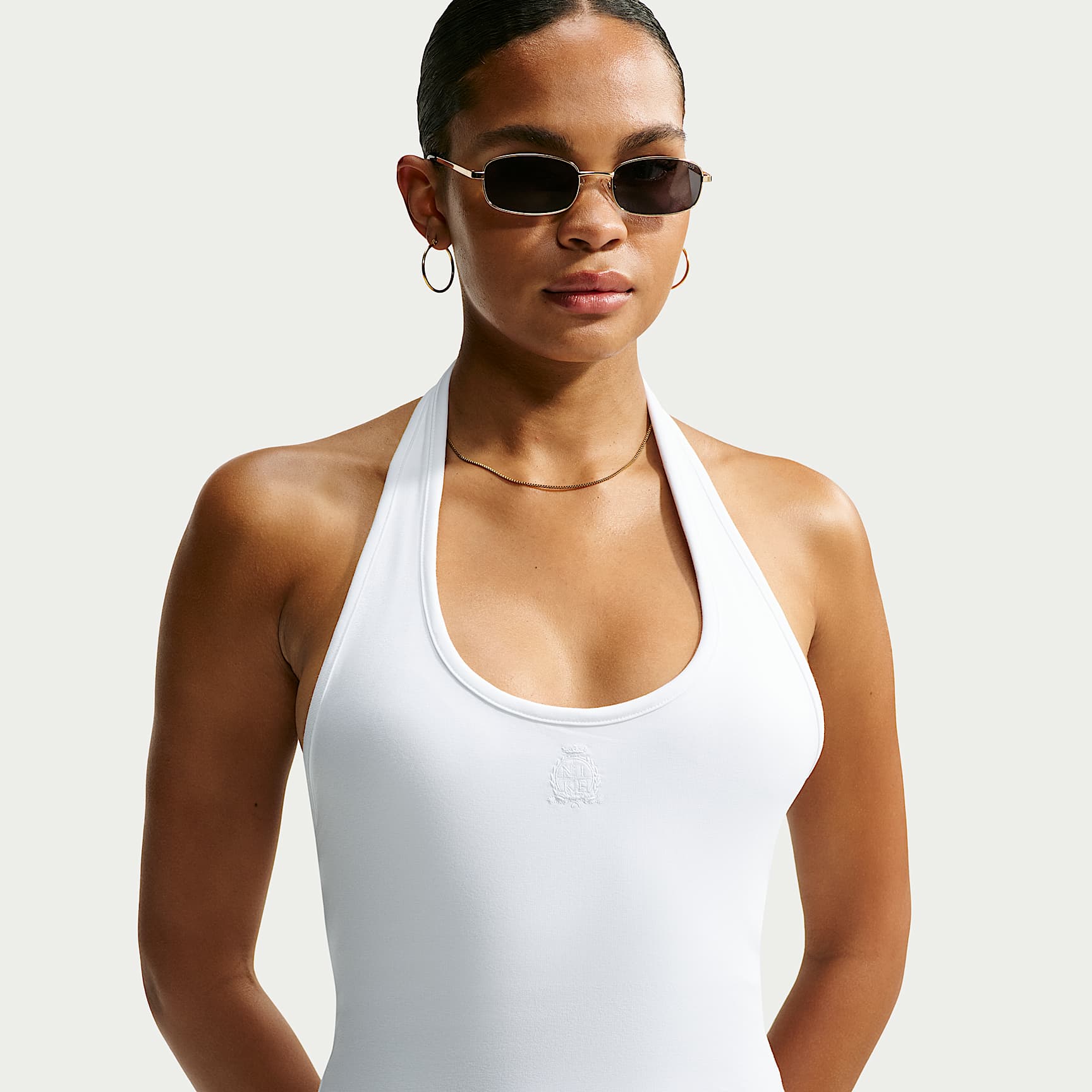 Playera halter ajustada para mujer Nike Sportswear
