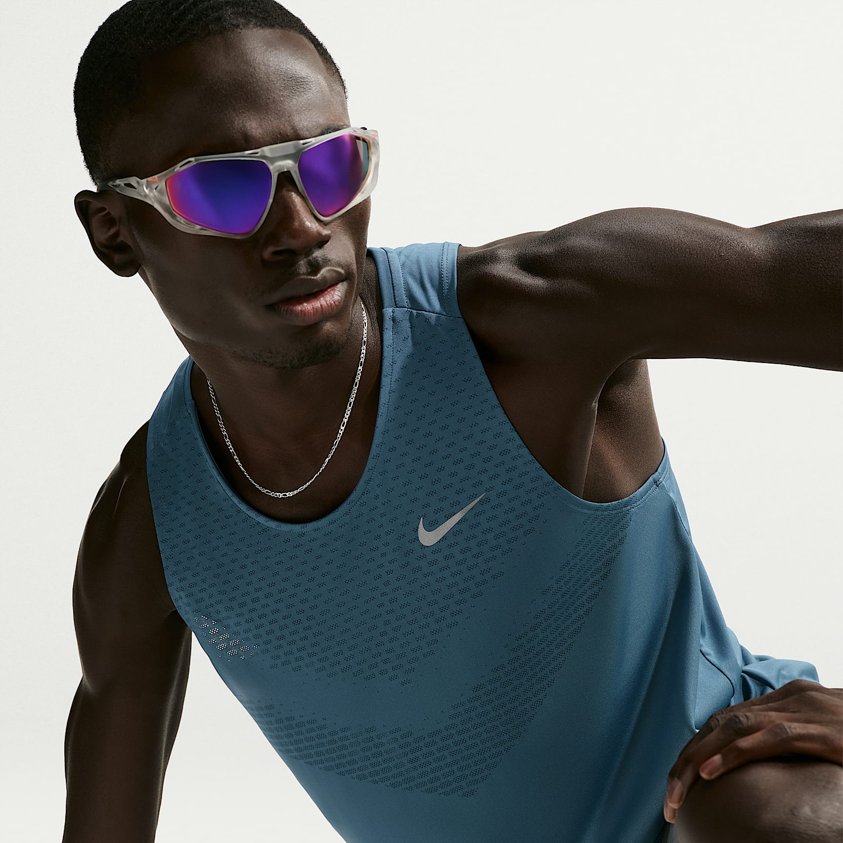Nike Stride Men's Dri-FIT ADV Running Tank Top