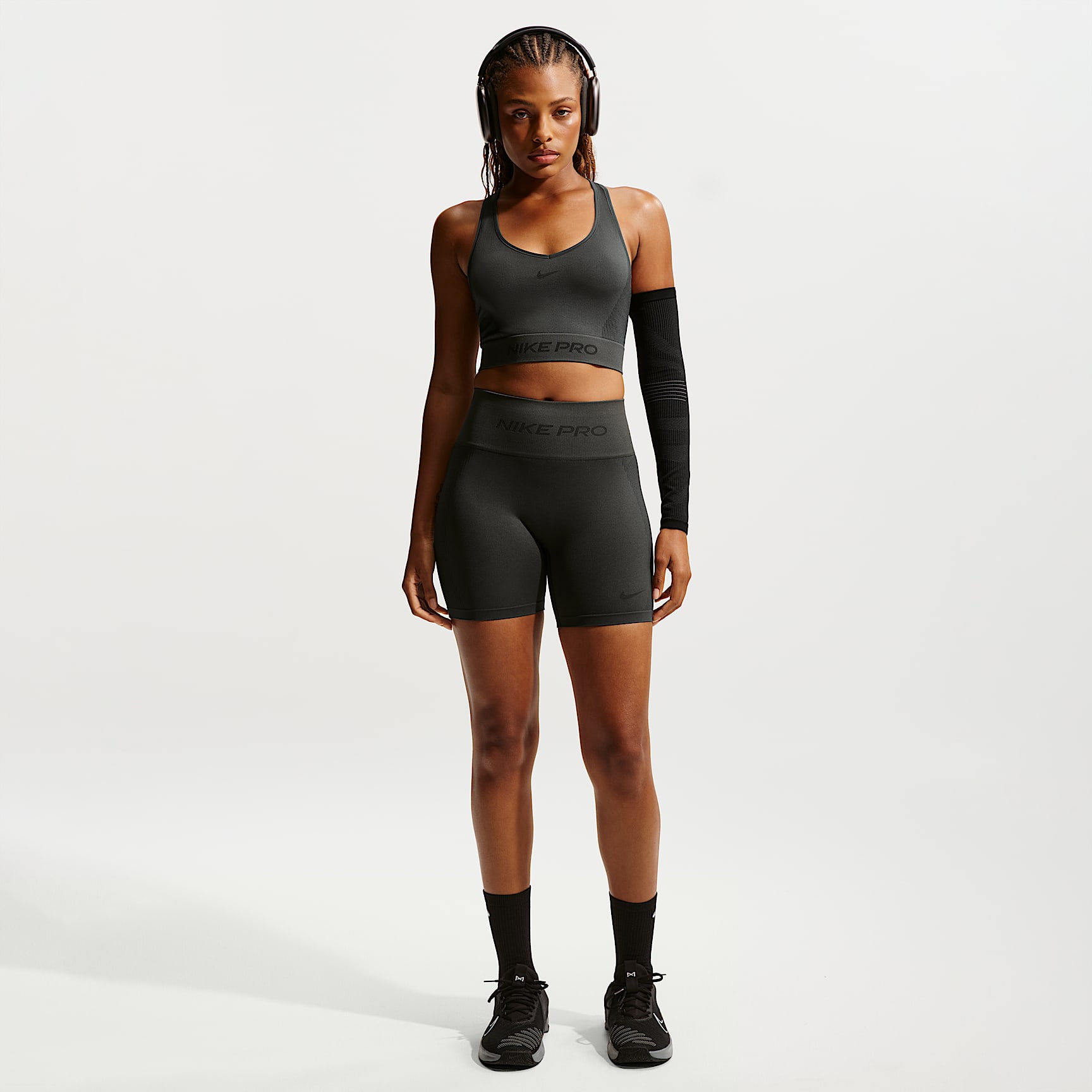 Nike Pro Seamless Women's Dri-FIT High-Waisted 12.5cm (approx.) Biker Shorts
