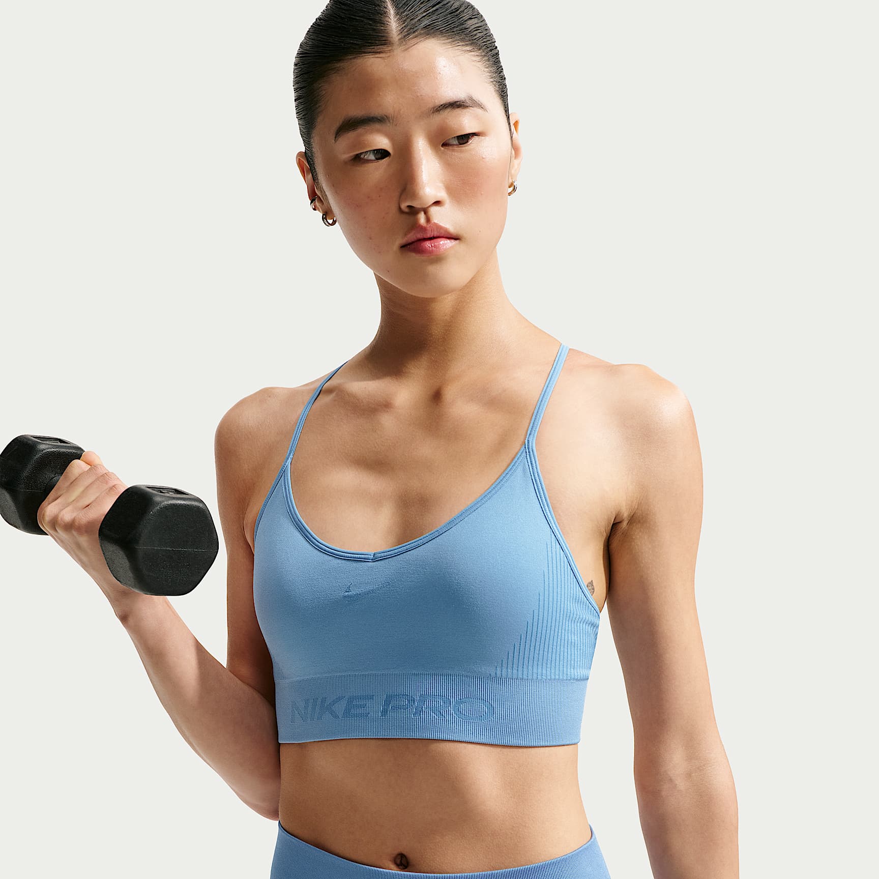 나이키 프로 심리스 여성 라이트 서포트 패드 스포츠 브라