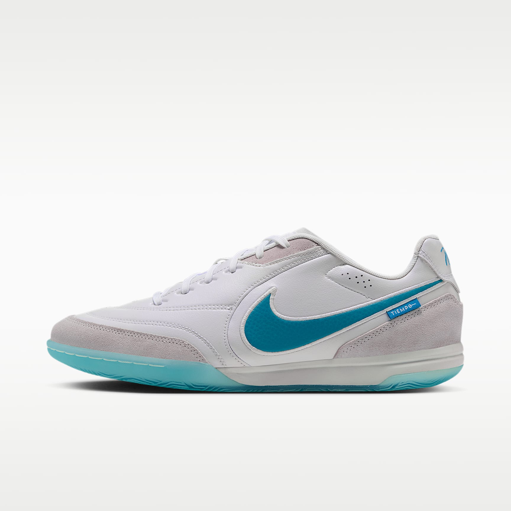 Nike Tiempo Streetgato Indoor/Court Low-Top Football Shoes