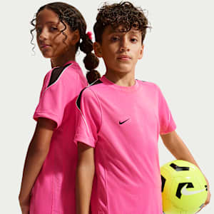 Nike Strike Older Kids' Dri-FIT Football Short-Sleeve Top