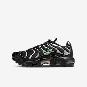 Nike Air Max Plus Older Kids' Shoes