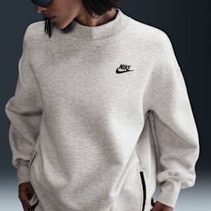 Nike Sportswear Tech Fleece Women's Oversized Crew-Neck Sweatshirt