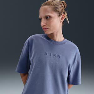Nike Sportswear Women's Boxy Short-Sleeve T-Shirt