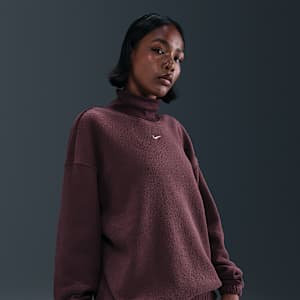 Nike Sportswear Phoenix Plush Women's Cozy Fleece Oversized Mock-Neck Top