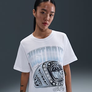 Nike Women's Loose Short-Sleeve Basketball T-Shirt