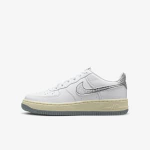 Nike Air Force 1 LV8 3 Older Kids' Shoes