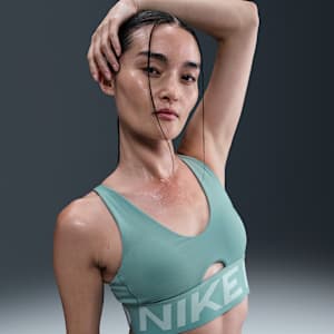Nike Pro Indy Plunge Women's Medium-Support Padded Sports Bra