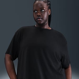 Nike One Relaxed Women's Dri-FIT Cropped Short-Sleeve Top (Plus Size)