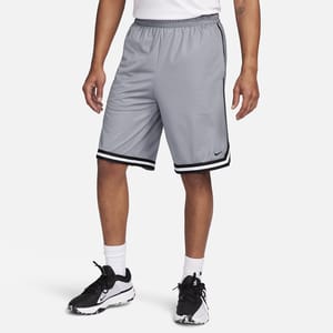 Shorts de básquetbol de 26 cm Dri-FIT para hombre Nike DNA