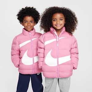 Chamarra acolchada Swoosh con patrón en bajorrelieve para niños talla pequeña Nike